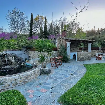 Bruskos Deluxe Villa